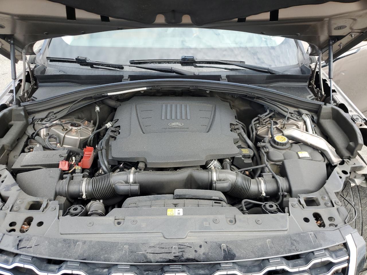 2018 Land Rover Range Rover Velar Se VIN: SALYC2RV5JA704297 Lot: 68725945