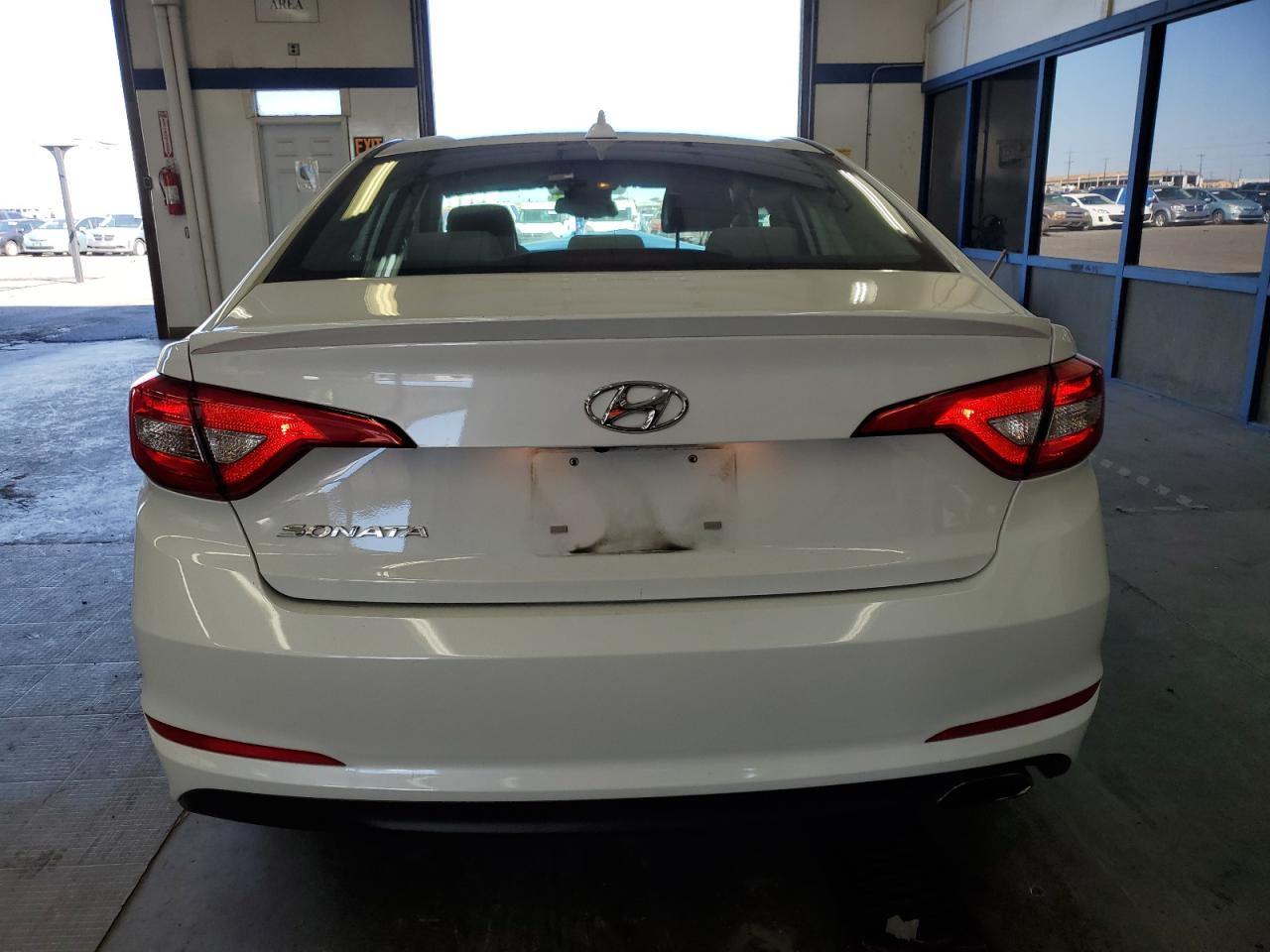 2015 Hyundai Sonata Se VIN: 5NPE24AF6FH206199 Lot: 70022615