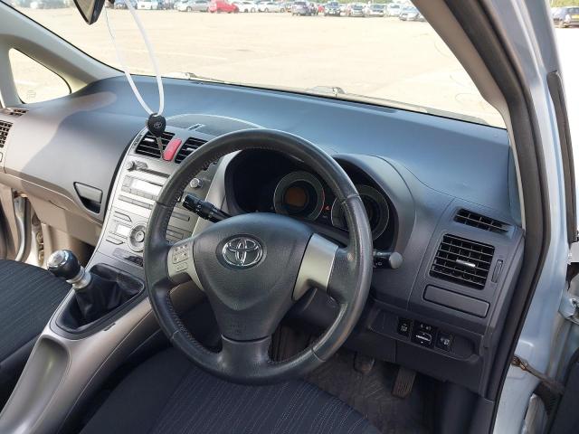 2009 TOYOTA AURIS TR S