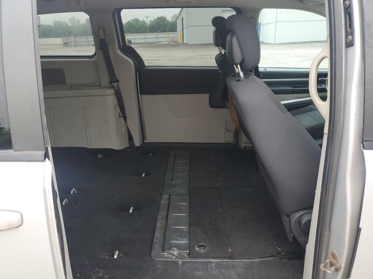 2010 Dodge Grand Caravan Se VIN: 2D4RN4DE8AR307609 Lot: 69967825