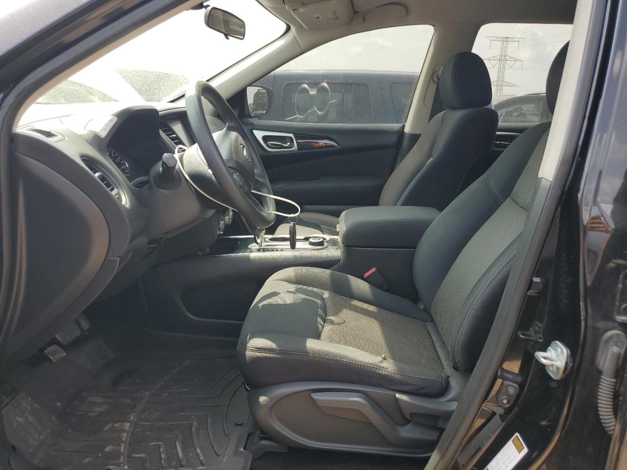 2017 Nissan Pathfinder S VIN: 5N1DR2MM3HC679817 Lot: 67231105