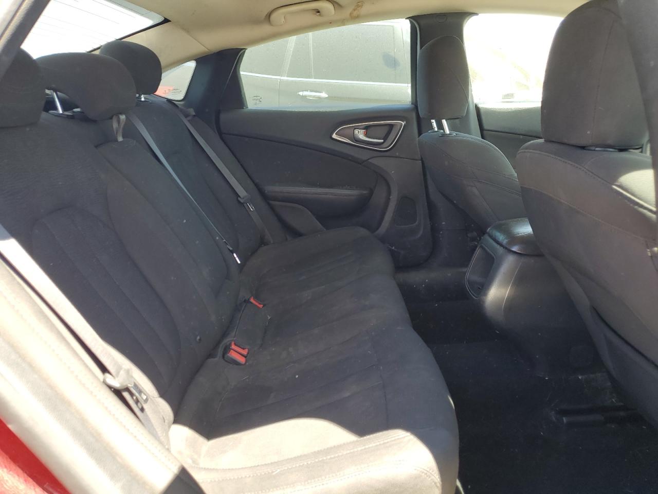 2016 Chrysler 200 Limited VIN: 1C3CCCAB8GN161283 Lot: 84237645