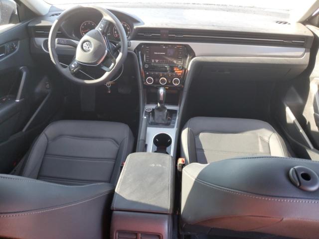  VOLKSWAGEN PASSAT 2022 Серый