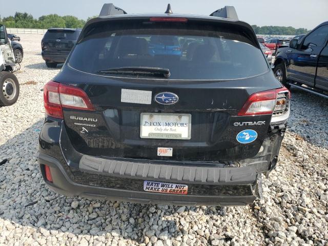  SUBARU OUTBACK 2018 Czarny