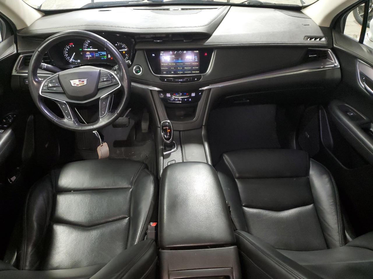 2018 Cadillac Xt5 Luxury VIN: 1GYKNCRS0JZ135745 Lot: 69428365