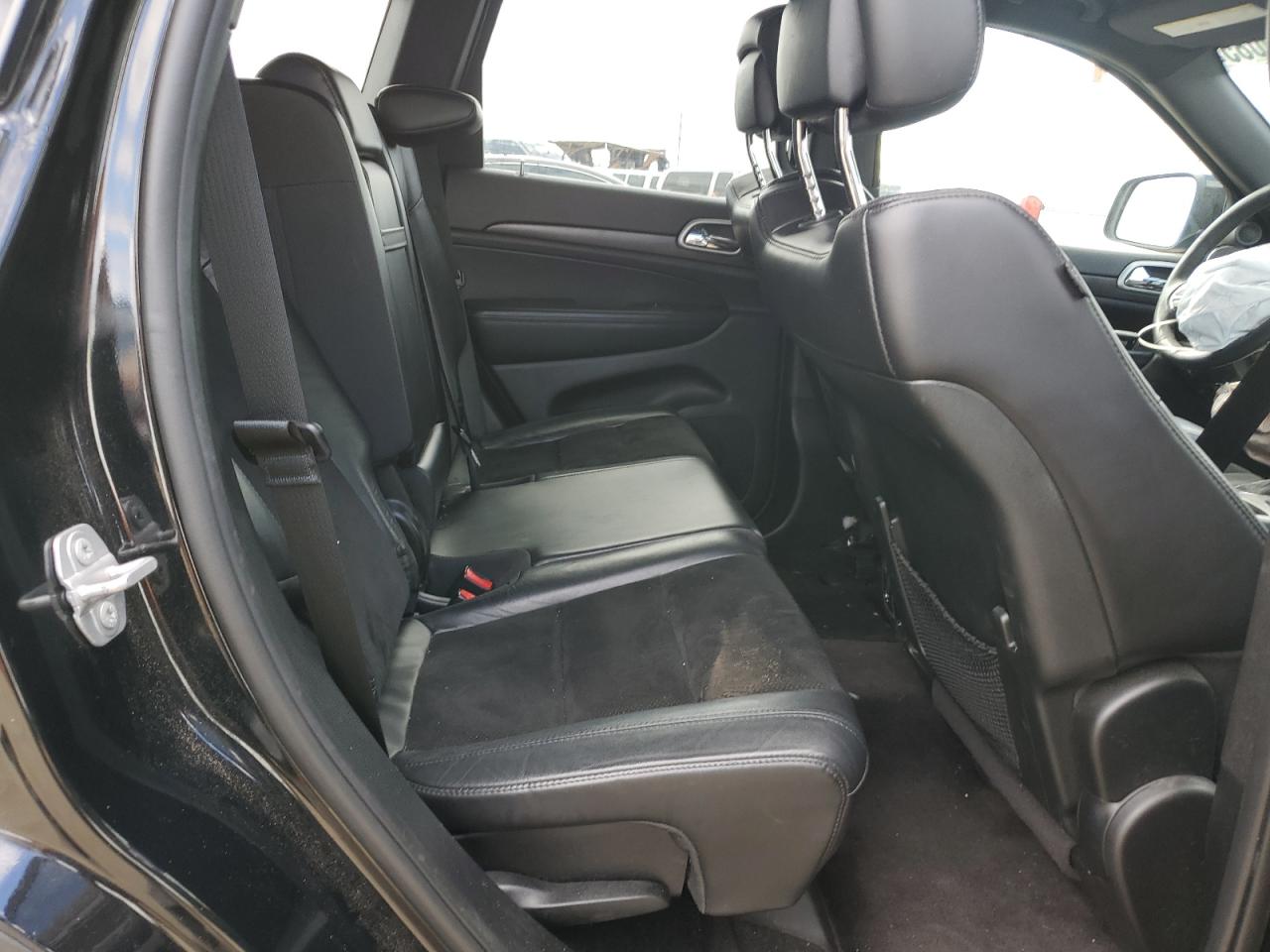 2018 Jeep Grand Cherokee Laredo VIN: 1C4RJFAG9JC227075 Lot: 70899085