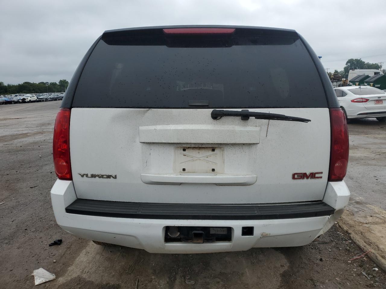 2008 GMC Yukon VIN: 1GKFC13C78R161356 Lot: 70416335
