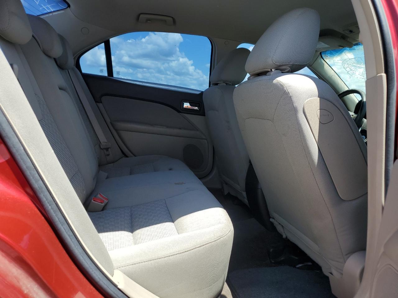 2010 Ford Fusion S VIN: 3FAHP0GA3AR345513 Lot: 92648995