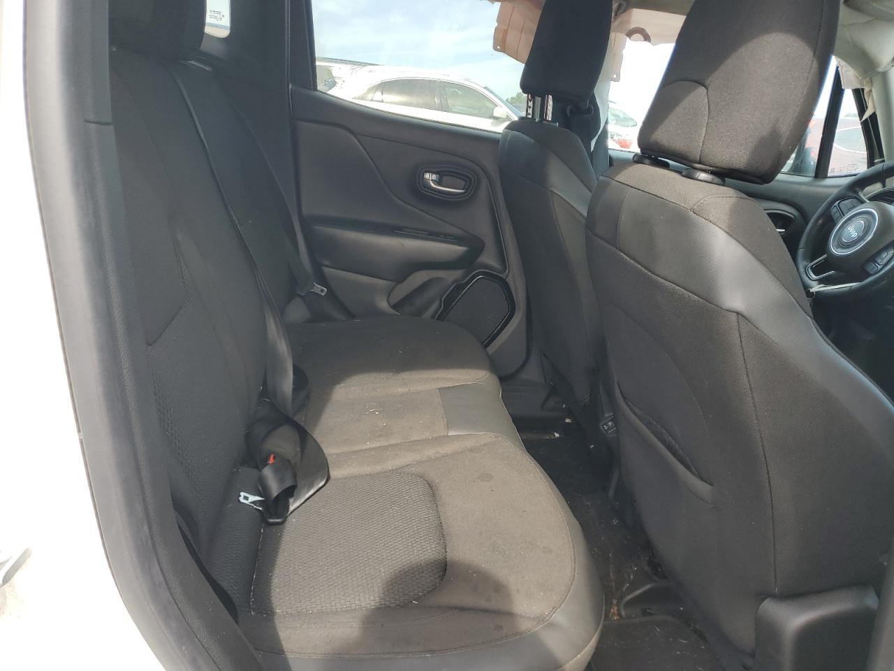 2018 Jeep Renegade Latitude VIN: ZACCJABBXJPH32808 Lot: 70623915