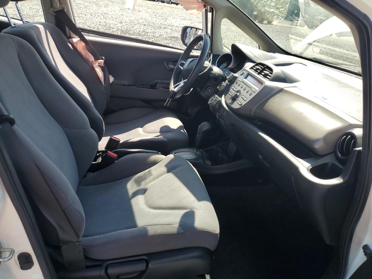 2013 Honda Fit VIN: JHMGE8H37DC023016 Lot: 70481205