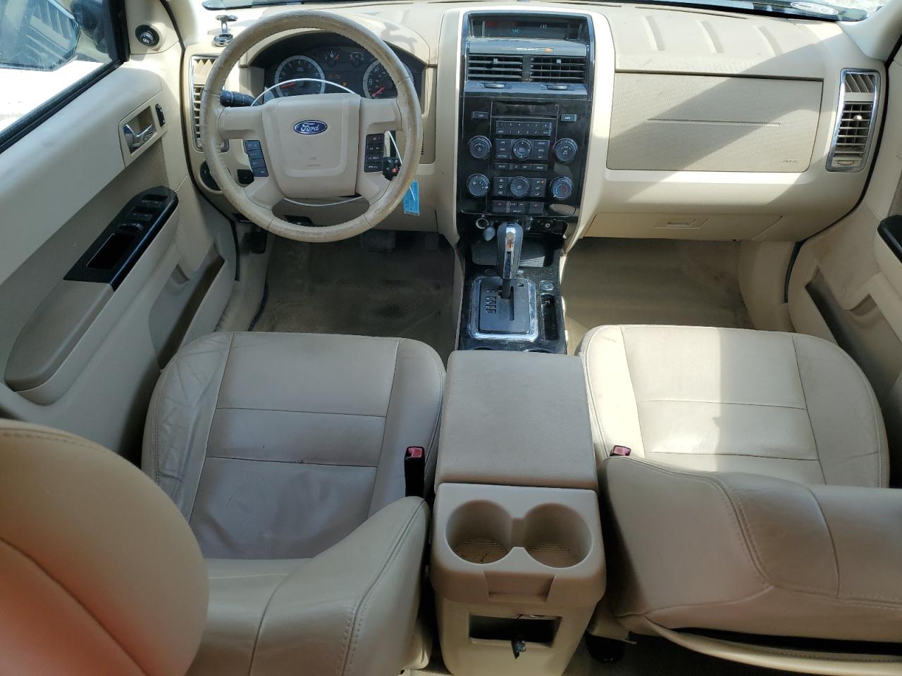 2010 Ford Escape Limited VIN: 1FMCU9EGXAKB90354 Lot: 67509185
