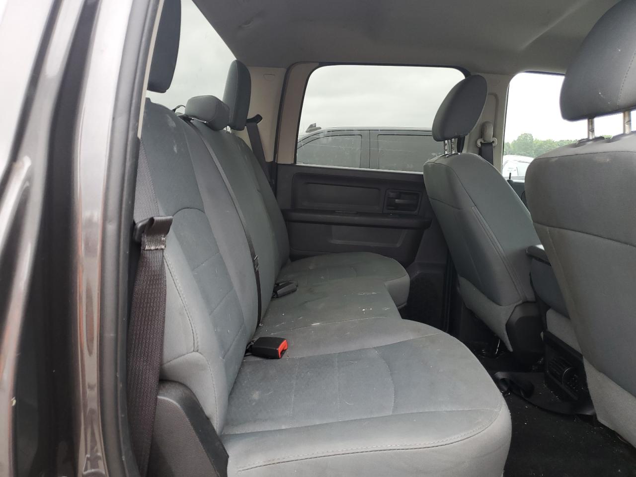 2016 Ram 1500 St VIN: 3C6RR7KT5GG348855 Lot: 68904085