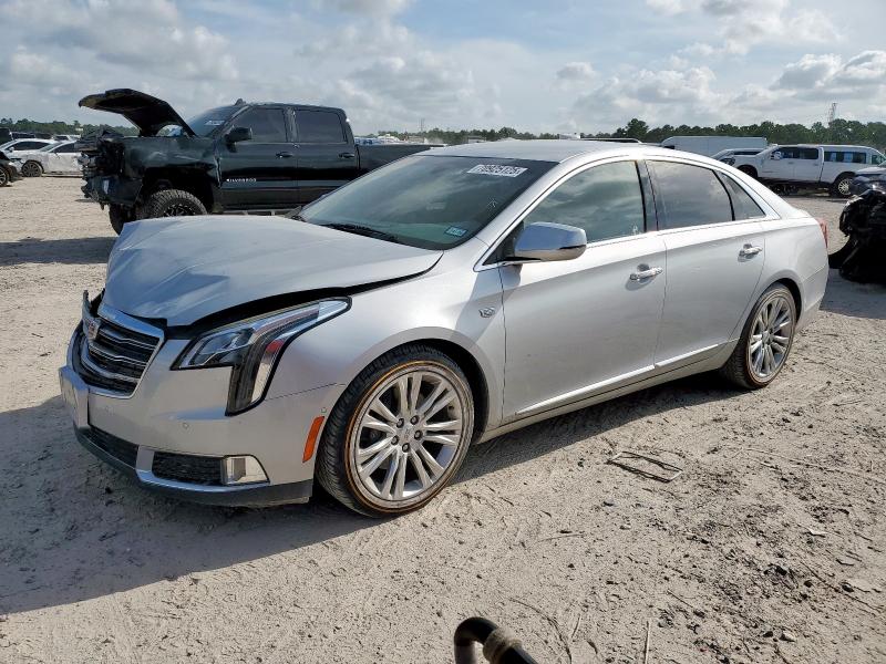  CADILLAC XTS 2018 Серебристый