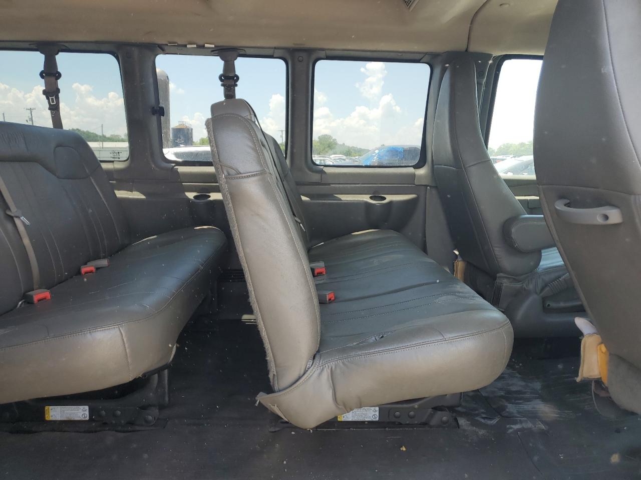 2018 Chevrolet Express G3500 Ls VIN: 1GAZGNFP3J1223917 Lot: 67140205