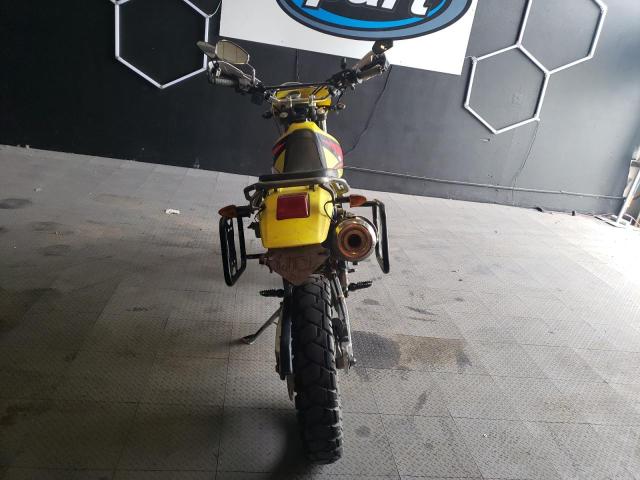 2002 SUZUKI DR650 SE  