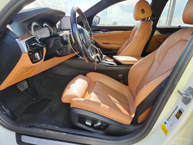  BMW 5 SERIES 2019 Белы