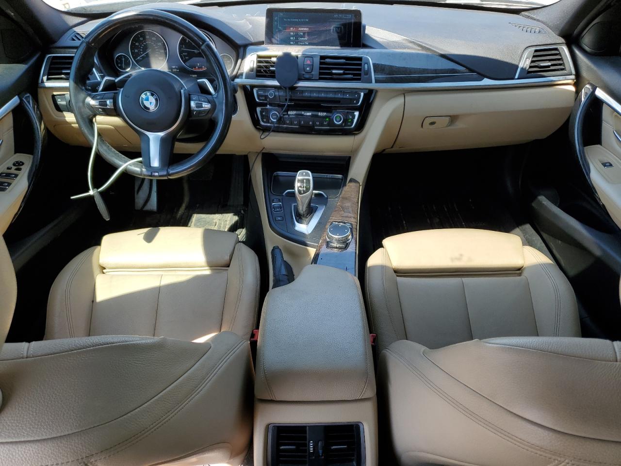 2017 BMW 330 Xi VIN: WBA8D9C59HK677824 Lot: 68756925