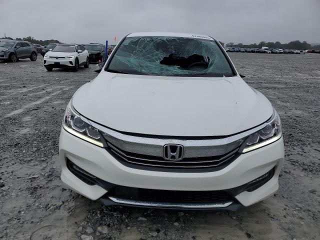  HONDA ACCORD 2016 Белы