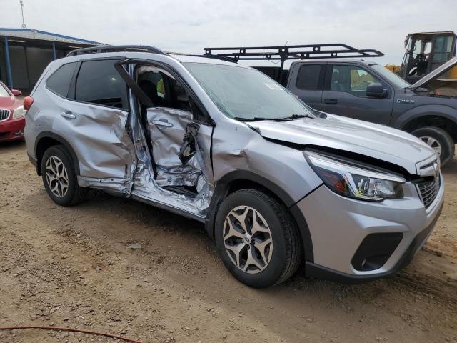  SUBARU FORESTER 2019 Серый