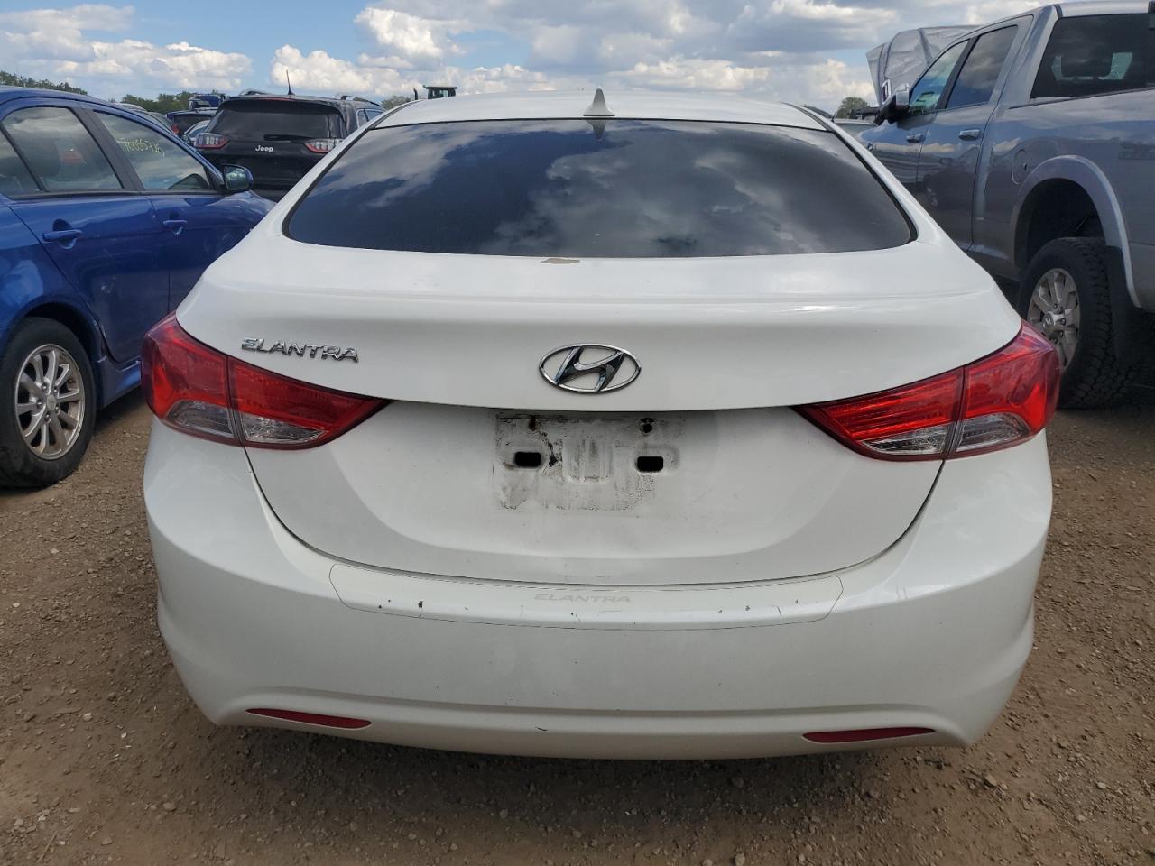 2013 Hyundai Elantra Gls VIN: 5NPDH4AE9DH390925 Lot: 70119645