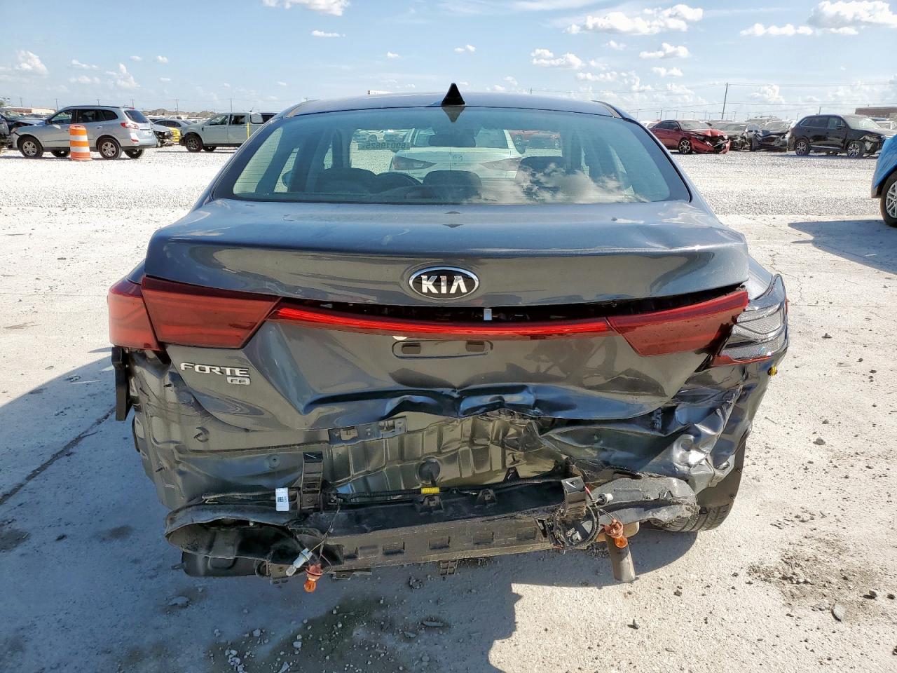 2021 Kia Forte Fe VIN: 3KPF24AD1ME289979 Lot: 69019625