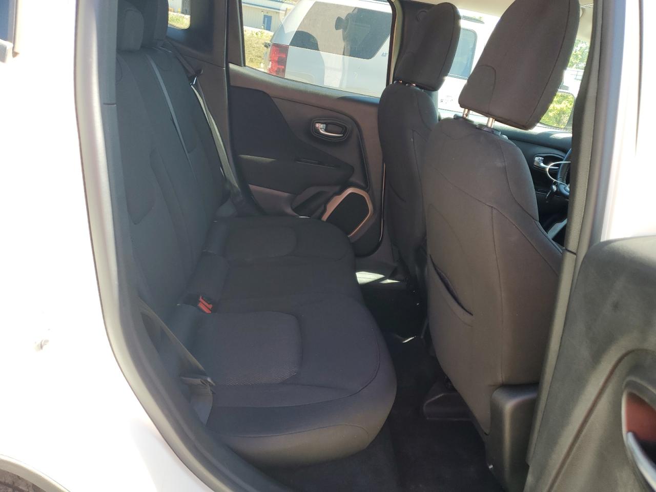 2017 Jeep Renegade Latitude VIN: ZACCJBBB0HPG57231 Lot: 70478185