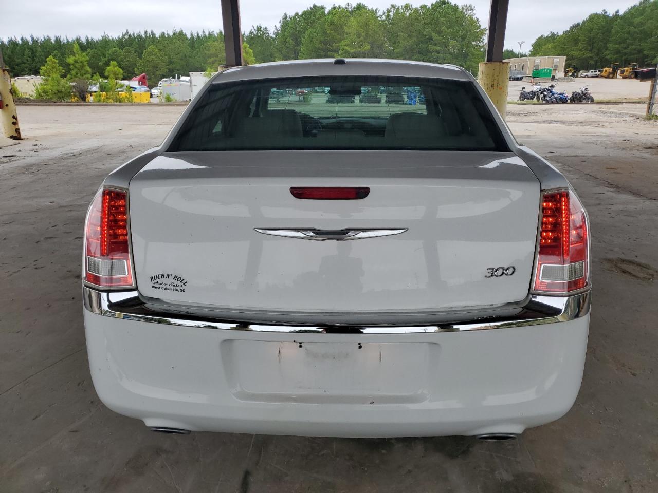 2013 Chrysler 300 VIN: 2C3CCAAGXDH728131 Lot: 67965895