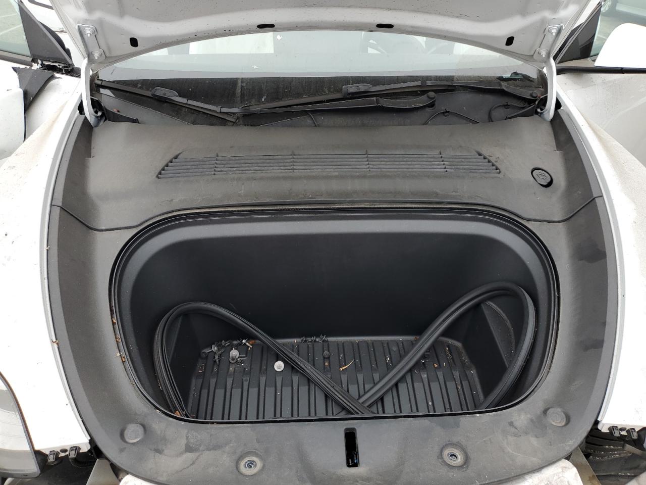 2021 Tesla Model Y VIN: 5YJYGDEEXMF300436 Lot: 70084335