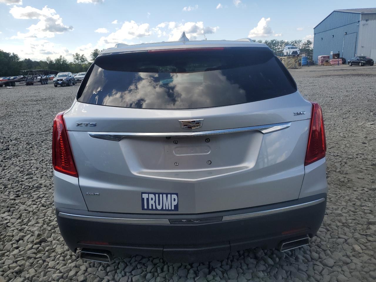 2018 Cadillac Xt5 Luxury VIN: 1GYKNDRS8JZ188151 Lot: 70962195