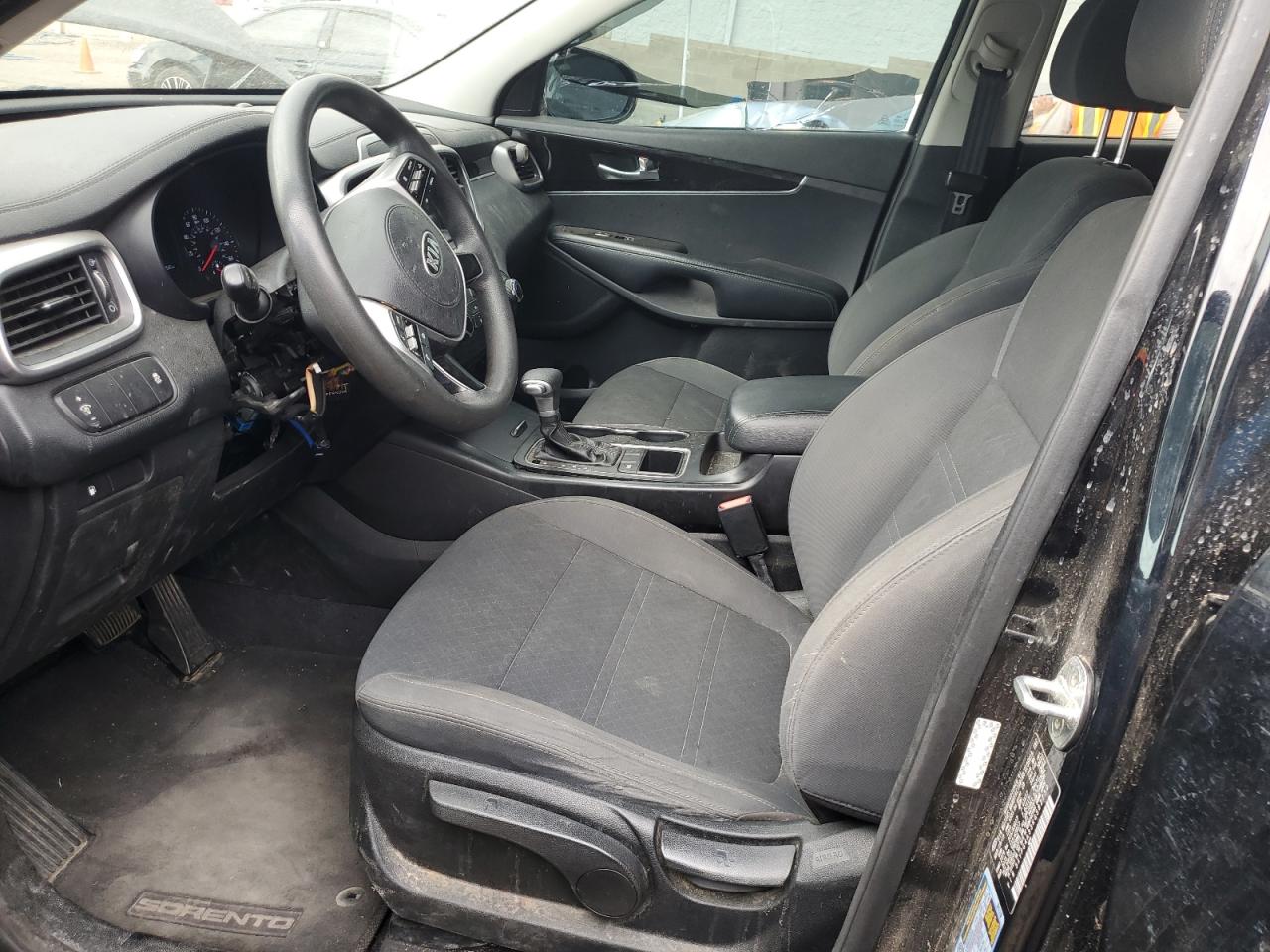 2019 Kia Sorento L VIN: 5XYPG4A33KG582750 Lot: 68769345