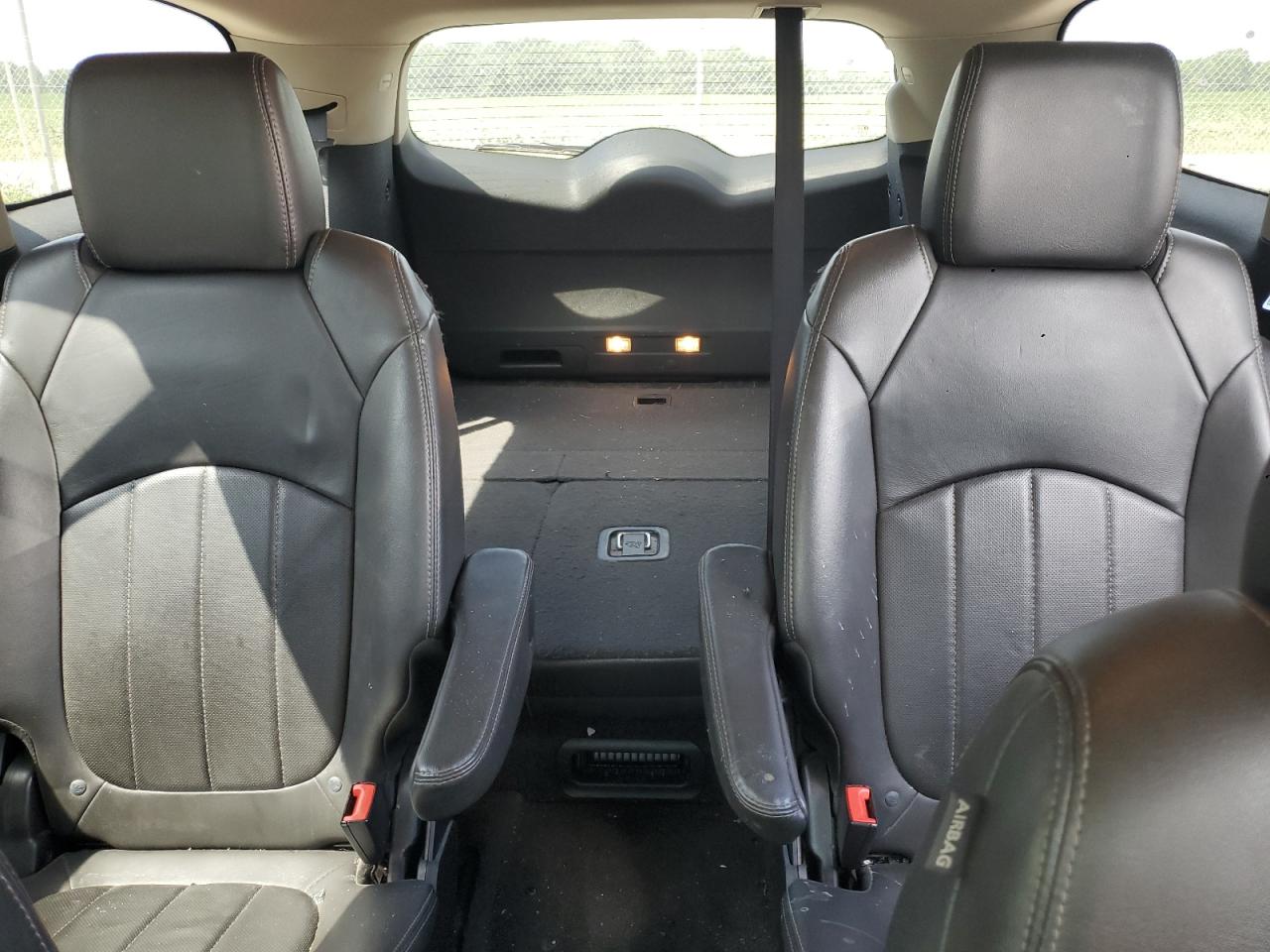 2016 Buick Enclave VIN: 5GAKVBKD1GJ111111 Lot: 68082705