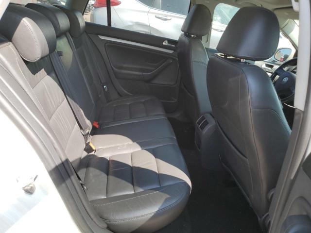 2009 VOLKSWAGEN JETTA SE  