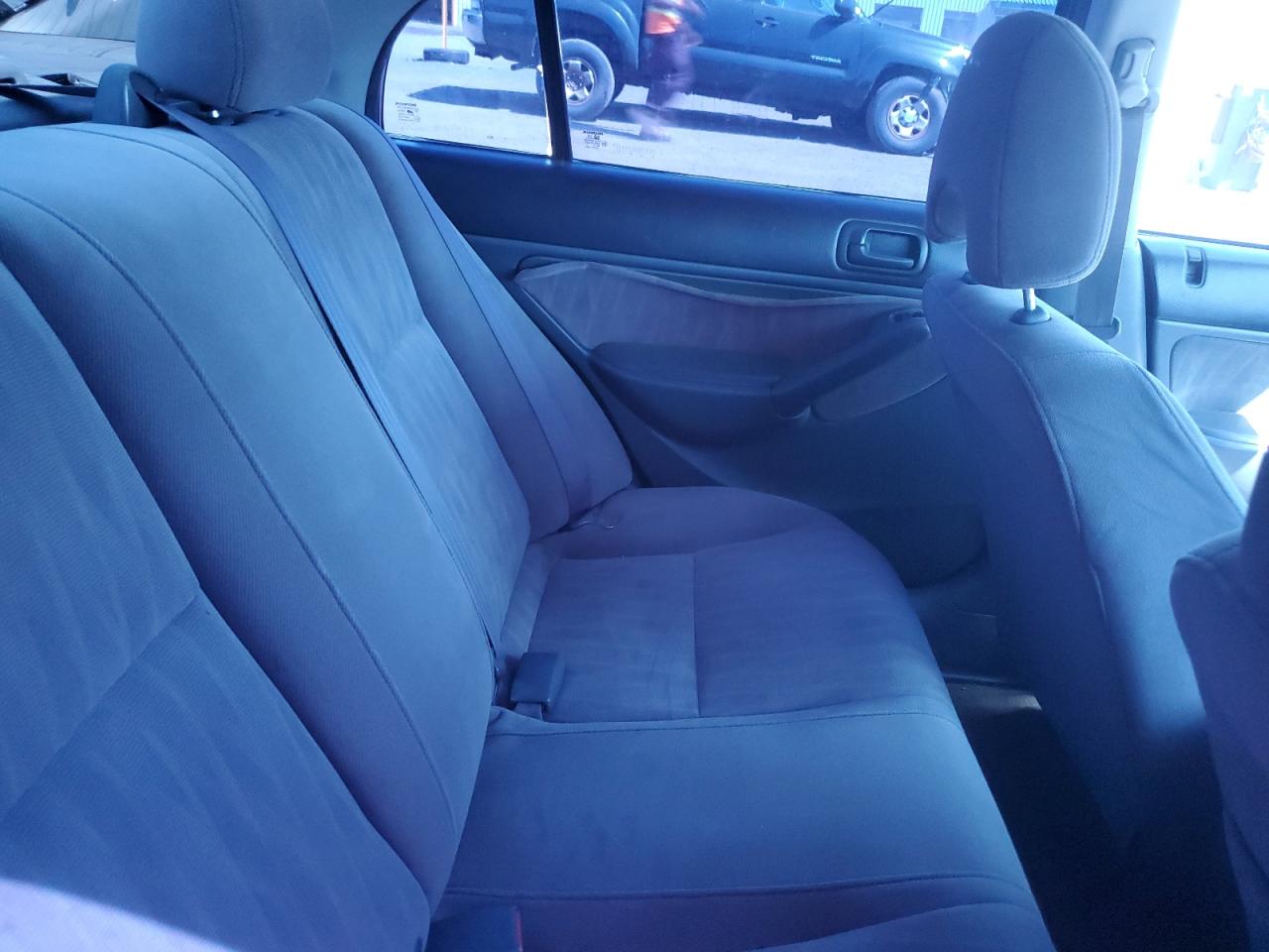 2005 Honda Civic Lx VIN: 2HGES16665H031601 Lot: 70156635