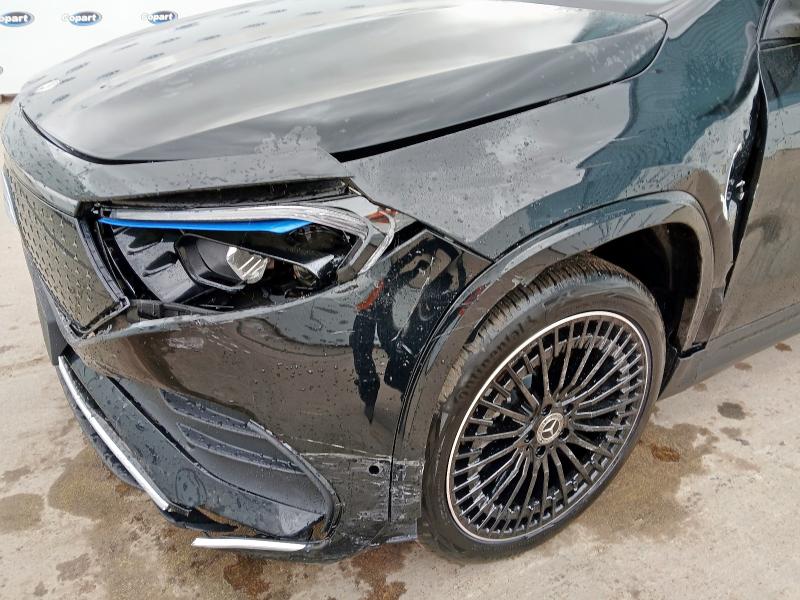 2024 MERCEDES-BENZ EQA 250+ AMG LINE PREMIUM 