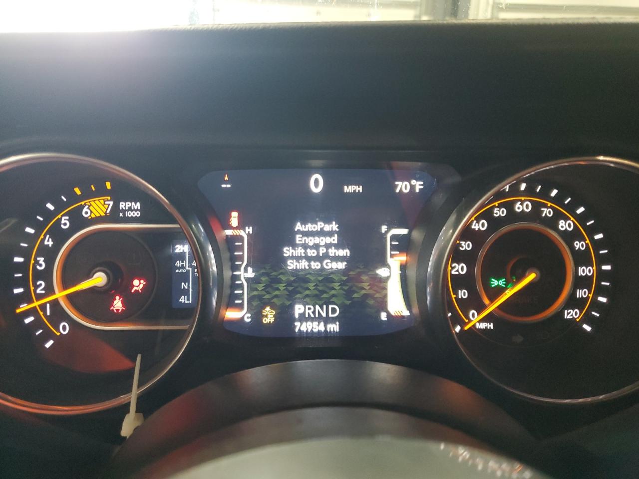 2019 Jeep Wrangler Unlimited Sahara VIN: 1C4HJXEN3KW505947 Lot: 67198195