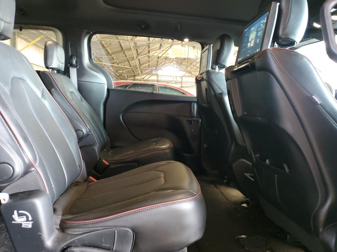 2020 Chrysler Pacifica Limited VIN: 2C4RC1GG7LR108696 Lot: 69701505