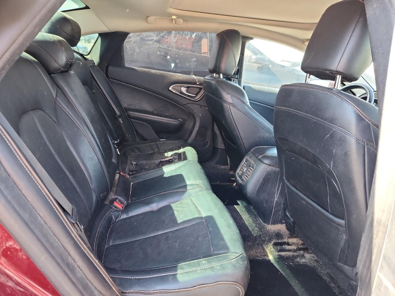 2015 Chrysler 200 C VIN: 1C3CCCEG0FN556868 Lot: 69092225