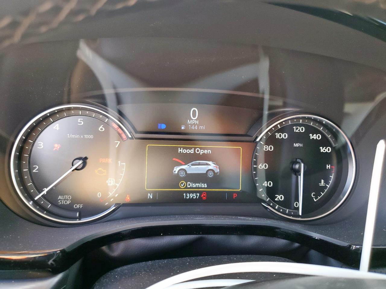 2024 Cadillac Xt5 Luxury VIN: 1GYKNAR44RZ746007 Lot: 70692165