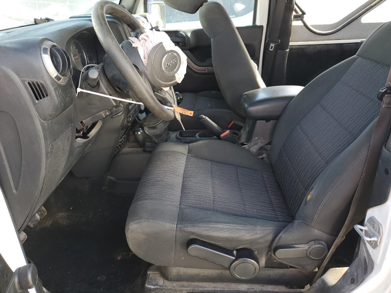 2012 Jeep Wrangler Sport VIN: 1C4AJWAG5CL220348 Lot: 69854545
