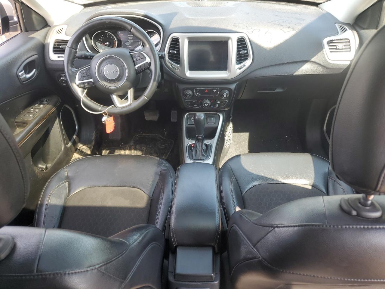 2017 Jeep Compass Latitude VIN: 3C4NJCBB4HT668658 Lot: 67580235