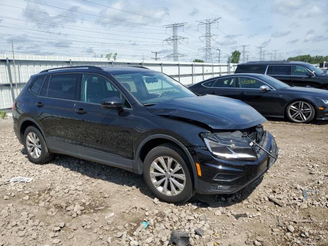  VOLKSWAGEN TIGUAN 2018 Черный