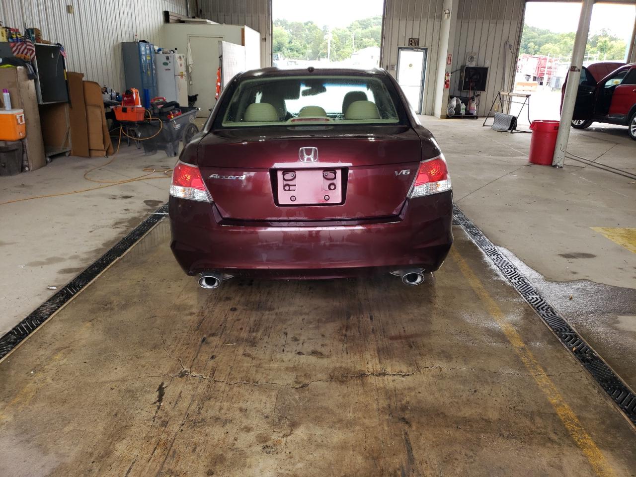 2010 Honda Accord Exl VIN: 5KBCP3F85AB009045 Lot: 69838915