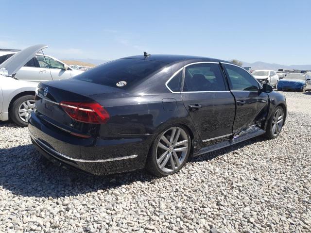  VOLKSWAGEN PASSAT 2017 Черный