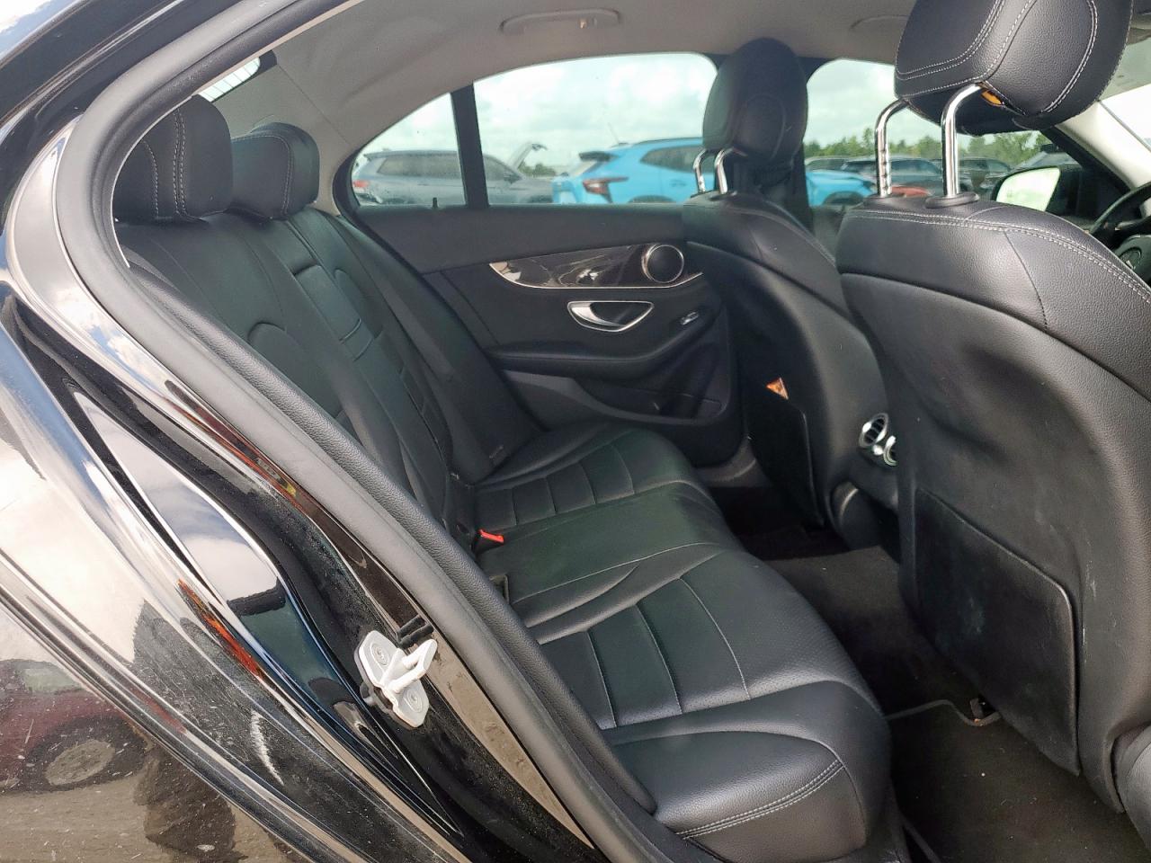 2015 Mercedes-Benz C 300 VIN: 55SWF4JB2FU056000 Lot: 68462335