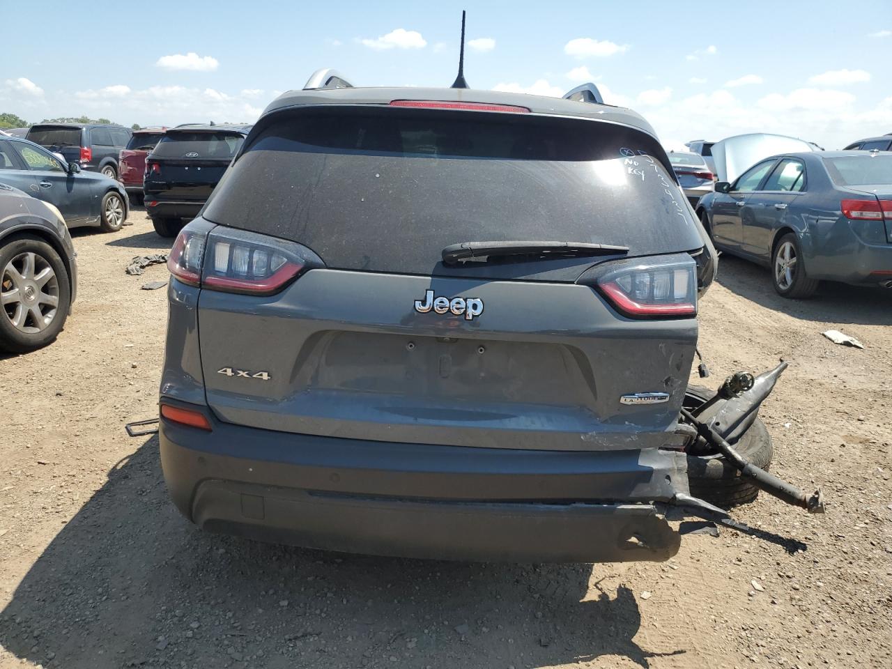 2020 Jeep Cherokee Latitude Plus VIN: 1C4PJMLB1LD573437 Lot: 67901875