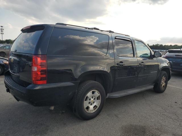  CHEVROLET SUBURBAN 2013 Czarny