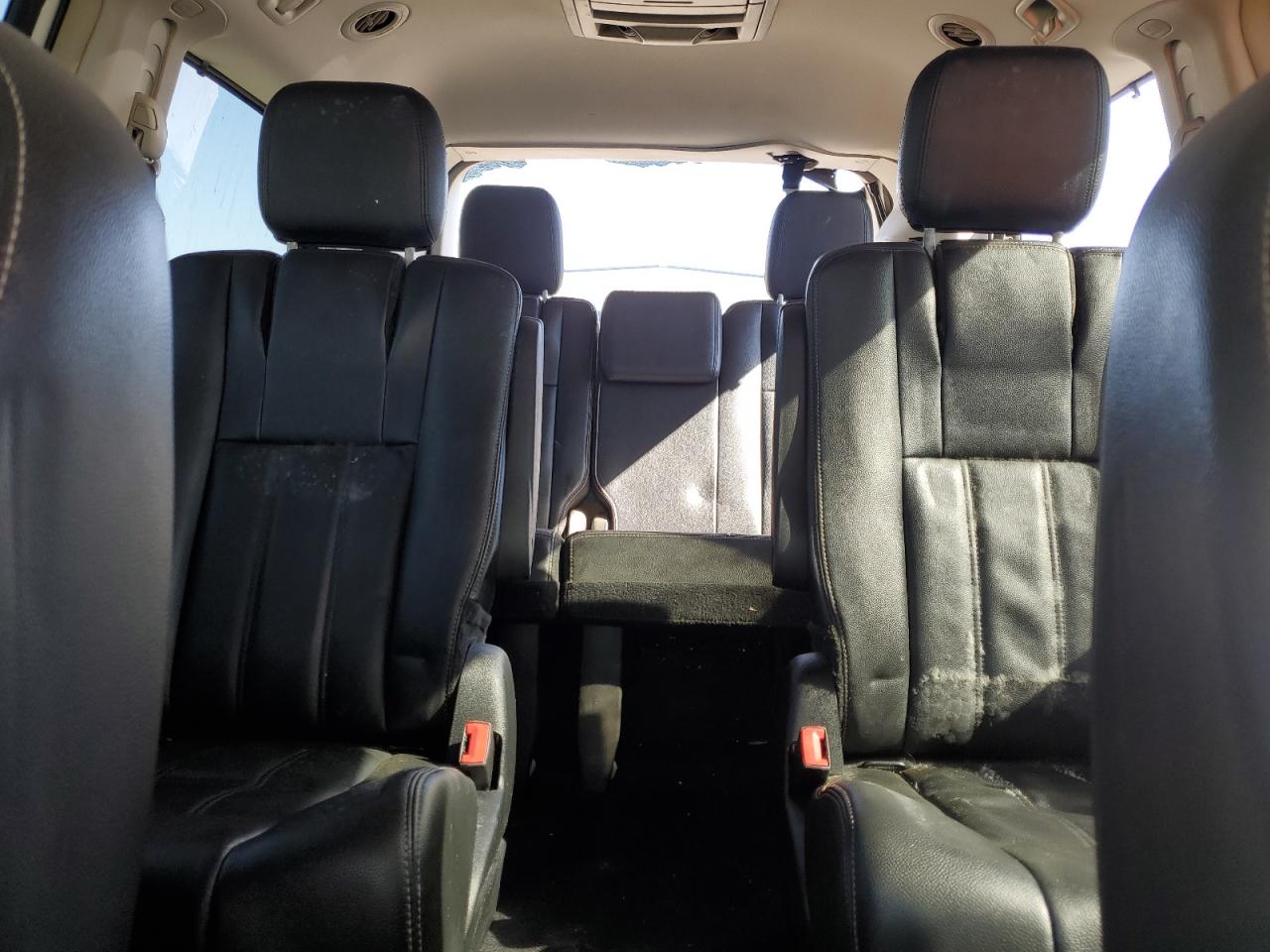 2015 Chrysler Town & Country Touring VIN: 2C4RC1BG7FR727746 Lot: 69459345