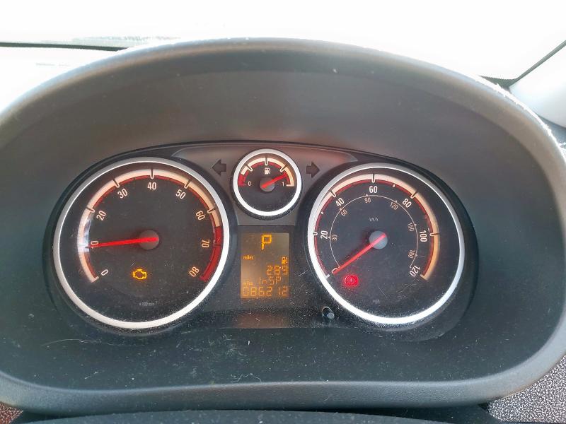 2011 VAUXHALL CORSA SE