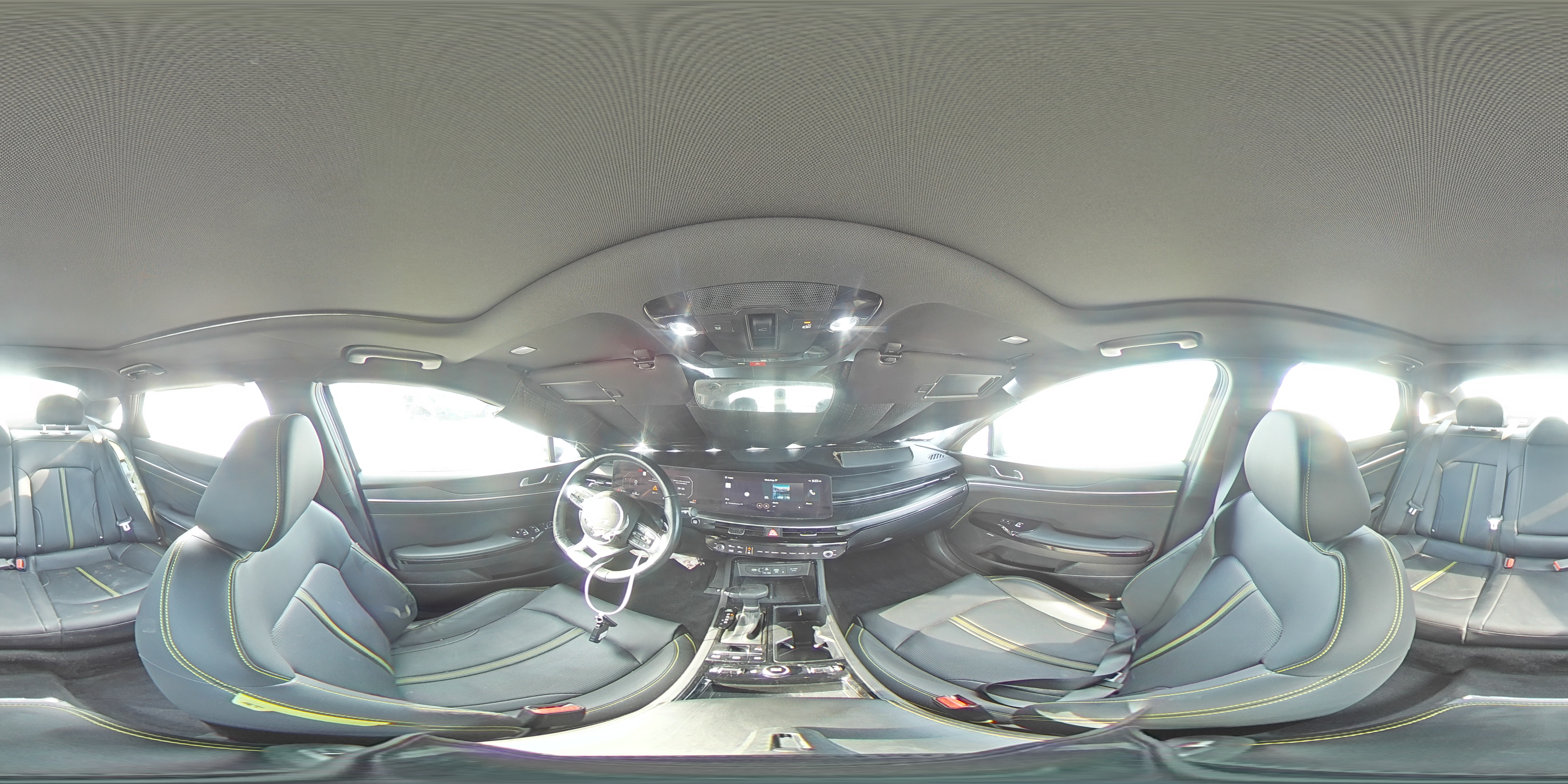 2025 Kia K5 Gt VIN: KNAG44J80S5340637 Lot: 70740855