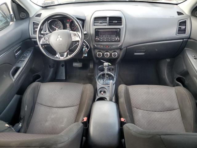  MITSUBISHI OUTLANDER 2017 Серебристый